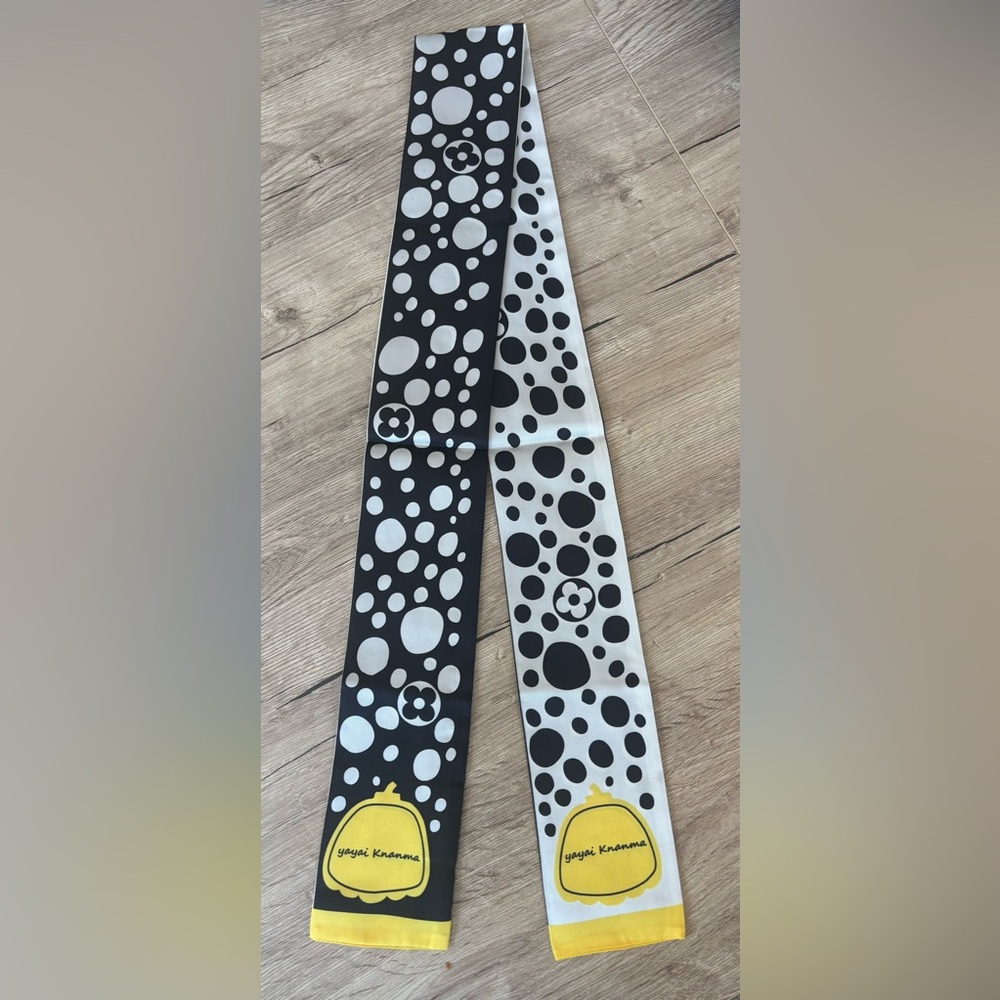 Twilly Scarf